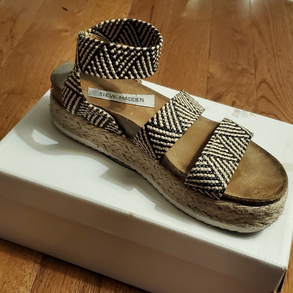 Steve Madden Sandals
